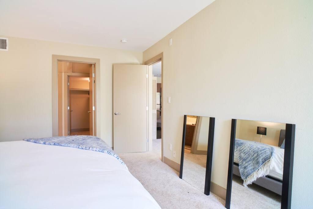 Apartment Exclusive In The Heart Of Marina Del Rey *
